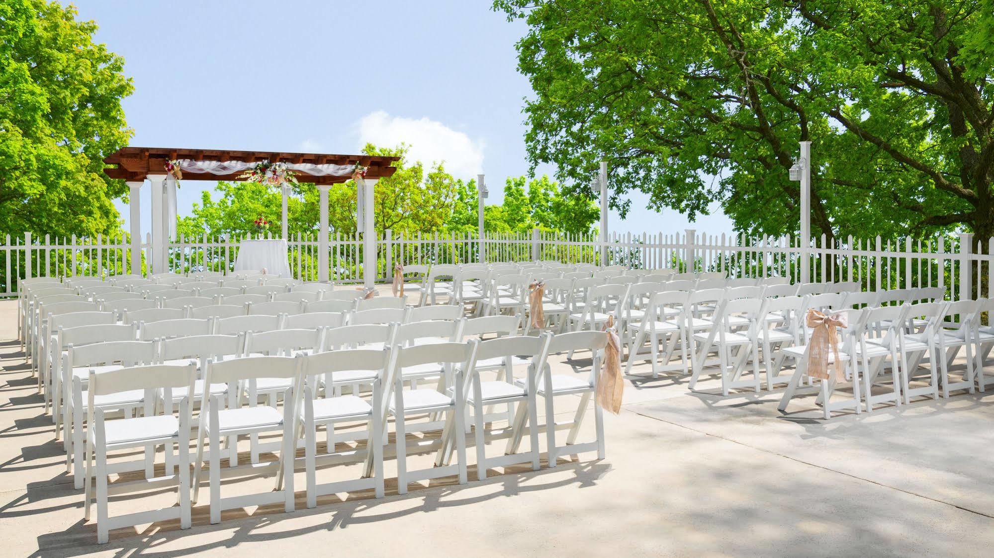 Resort And Pocono Manor