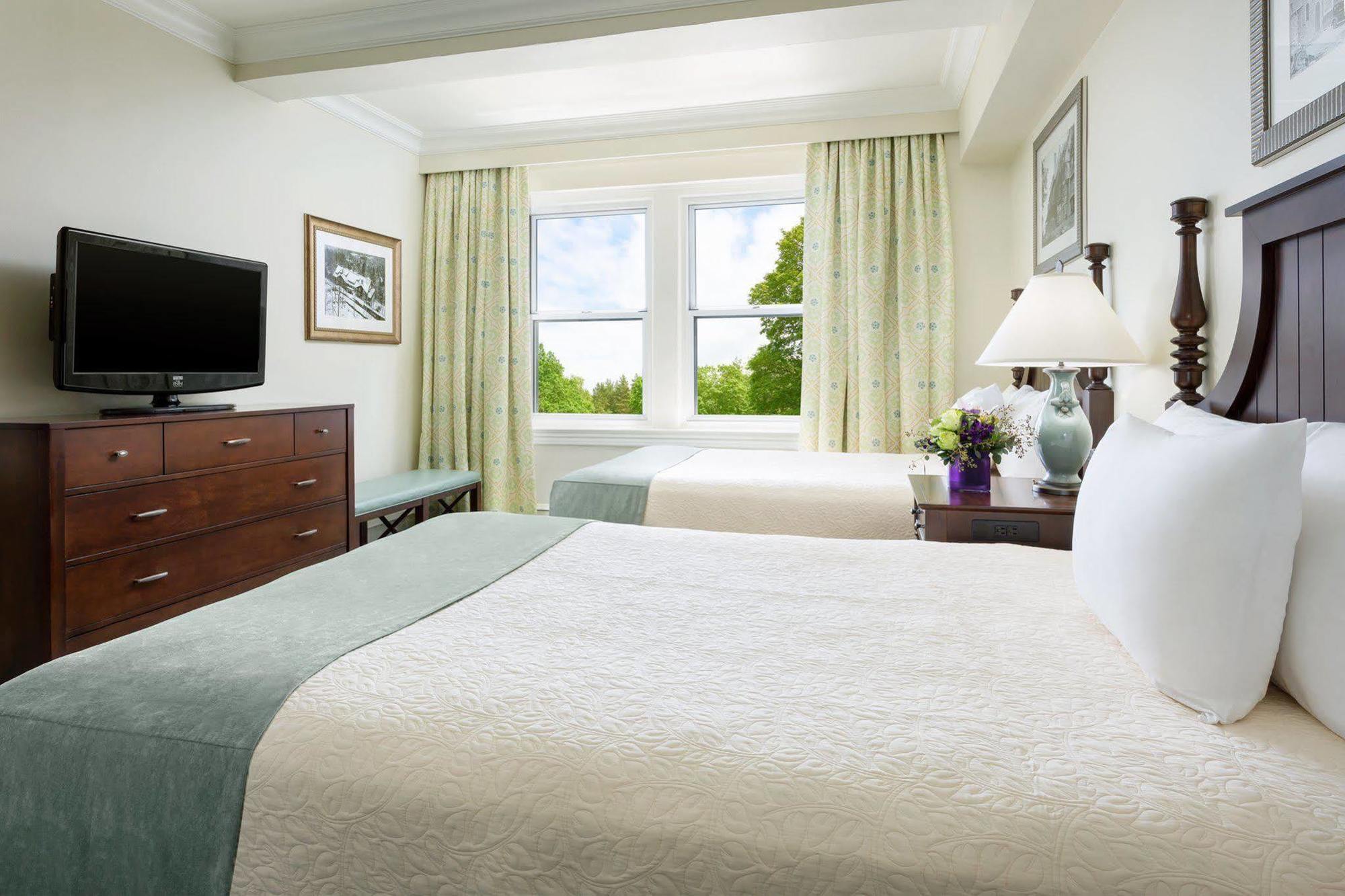 And Resort Pocono Manor
