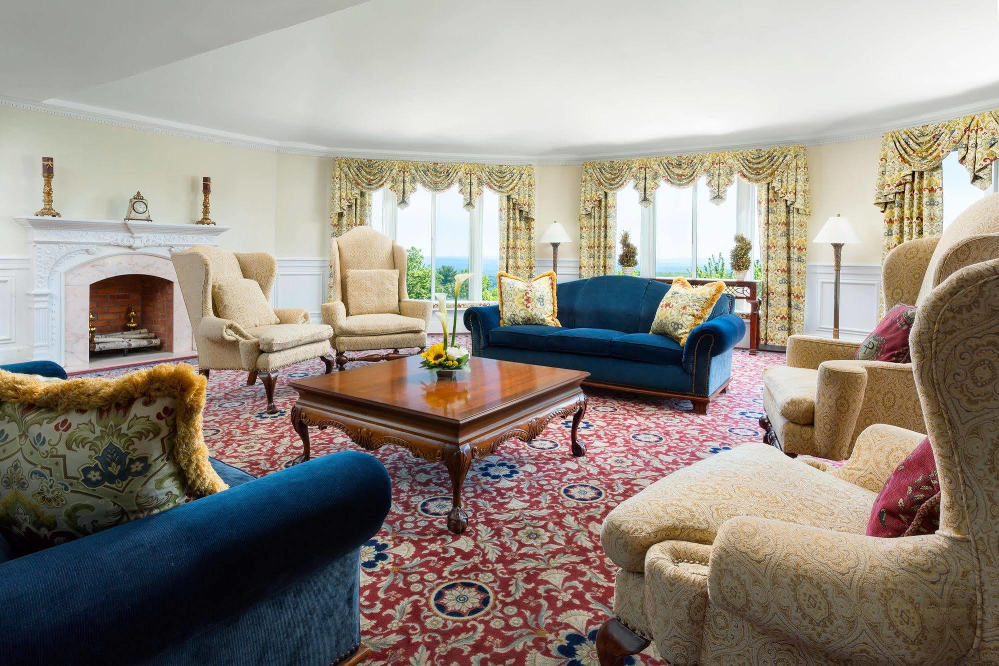 Resort And Pocono Manor